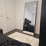 Spectrum House Apartment *
