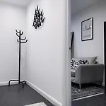 Apartment Spectrum House Bradford (West Yorkshire)