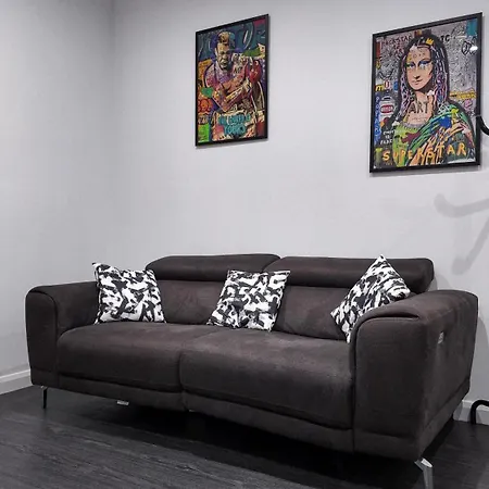 Spectrum House Apartment Bradford (West Yorkshire)