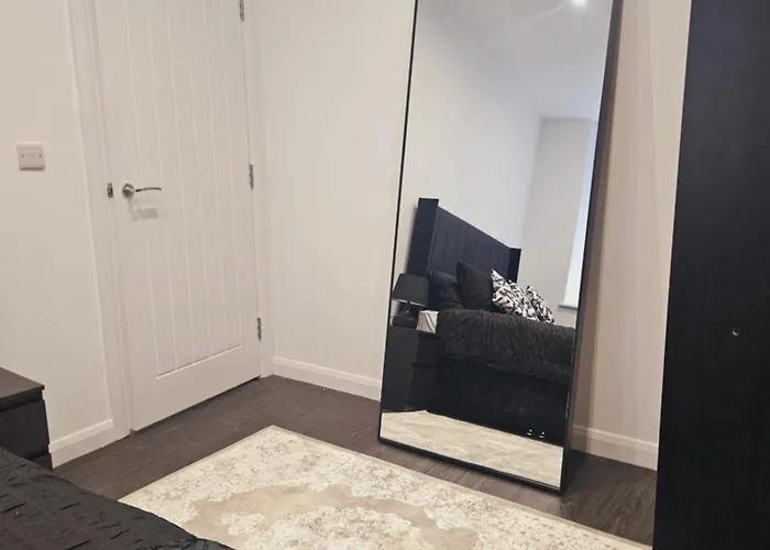 Spectrum House Apartment *