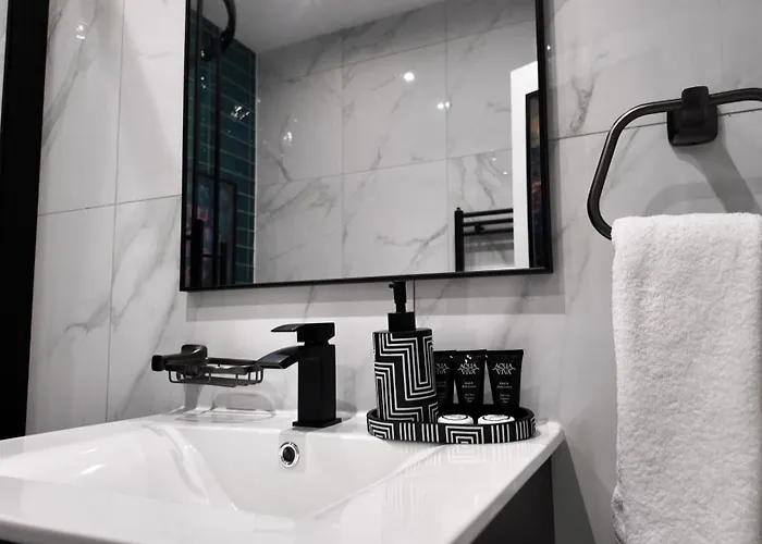 Spectrum House Bradford (West Yorkshire)